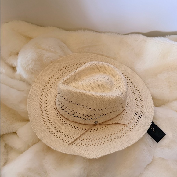 rag & bone Accessories - Rag & Bone Cream Straw Hat